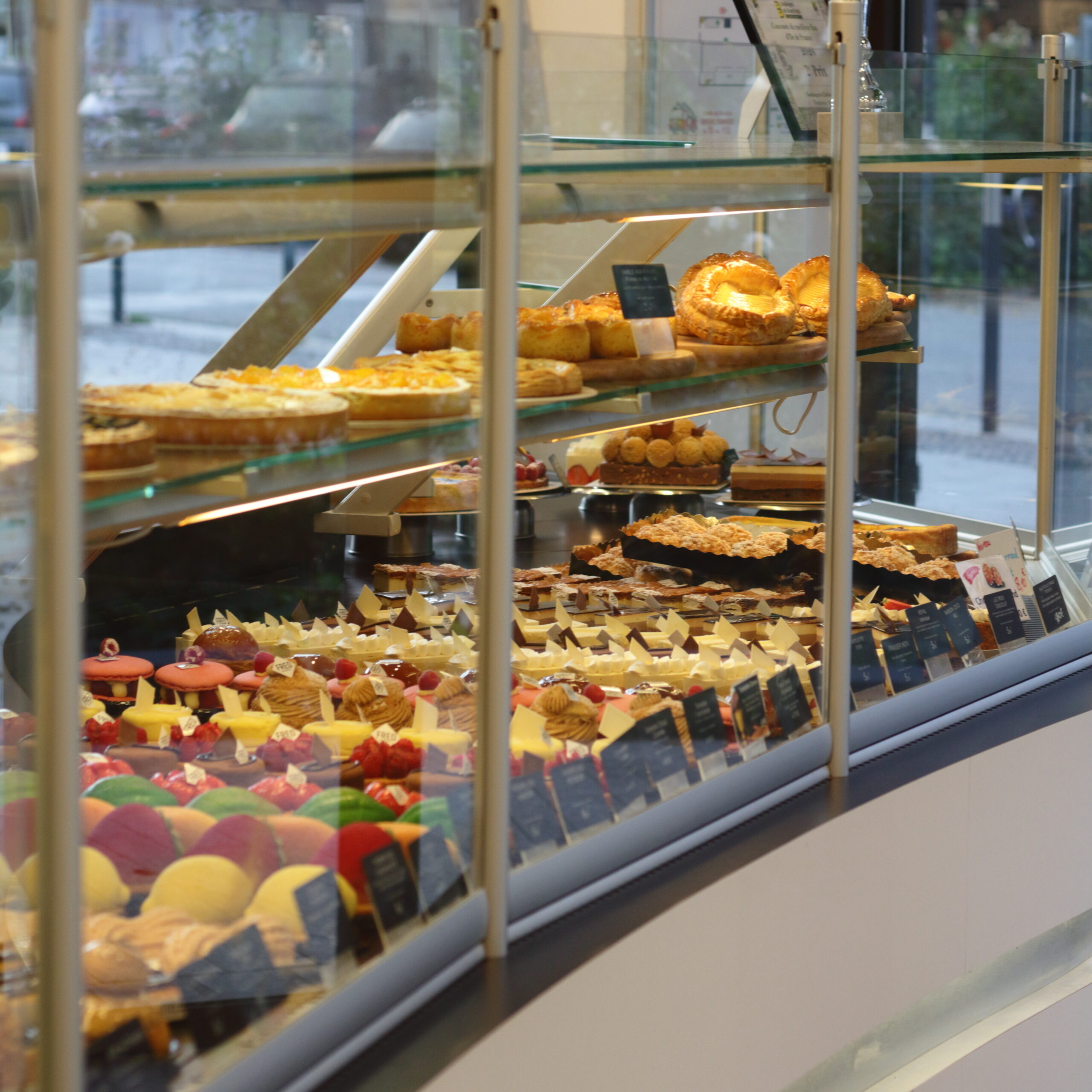 Vitrine de la boutique FRED Boulangeries à Chelles